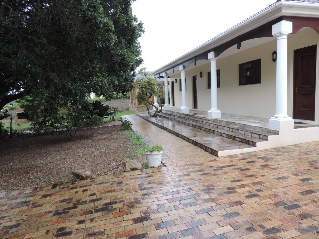 Milkwood Lodge Hermanus Buitenkant foto