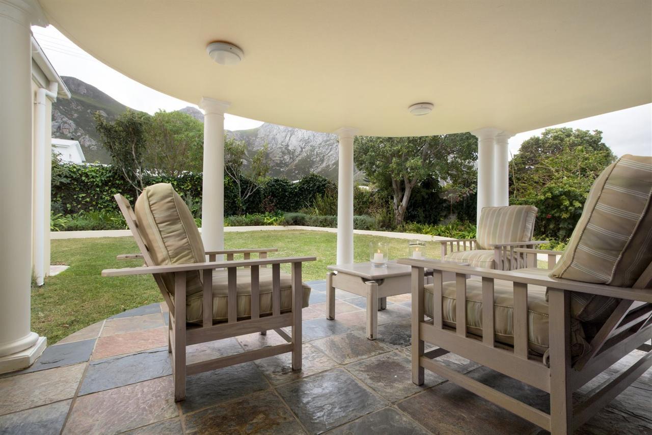 Milkwood Lodge Hermanus Buitenkant foto